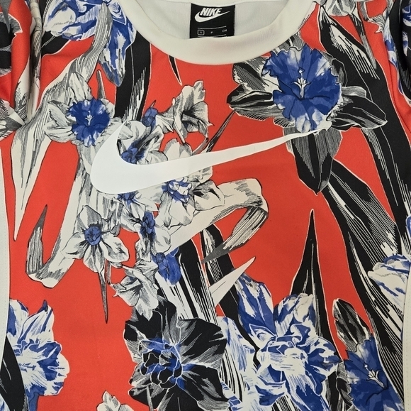 Nike Sportswear Women’s Mini Bodycone Long-Sleeve Floral Dress size Small - Picture 10 of 16